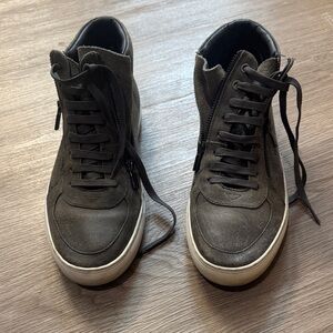 Hugo Boss Men’s Dark Gray High-Top Sneakers with White Sole